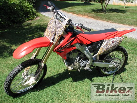 2005 Honda CR 250 R photo